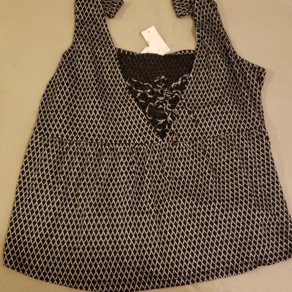 I'm selling a aeropostale tank top